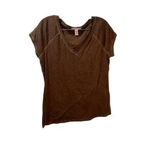 NEW One Step Up Plus Basic Tee V‎ Neck Brown Medium